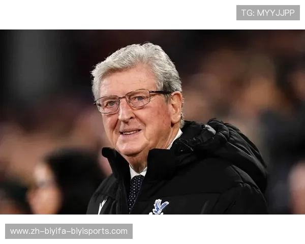 鬓霜染战术板：英超老帅经验值与新生代创新力的巅峰对决